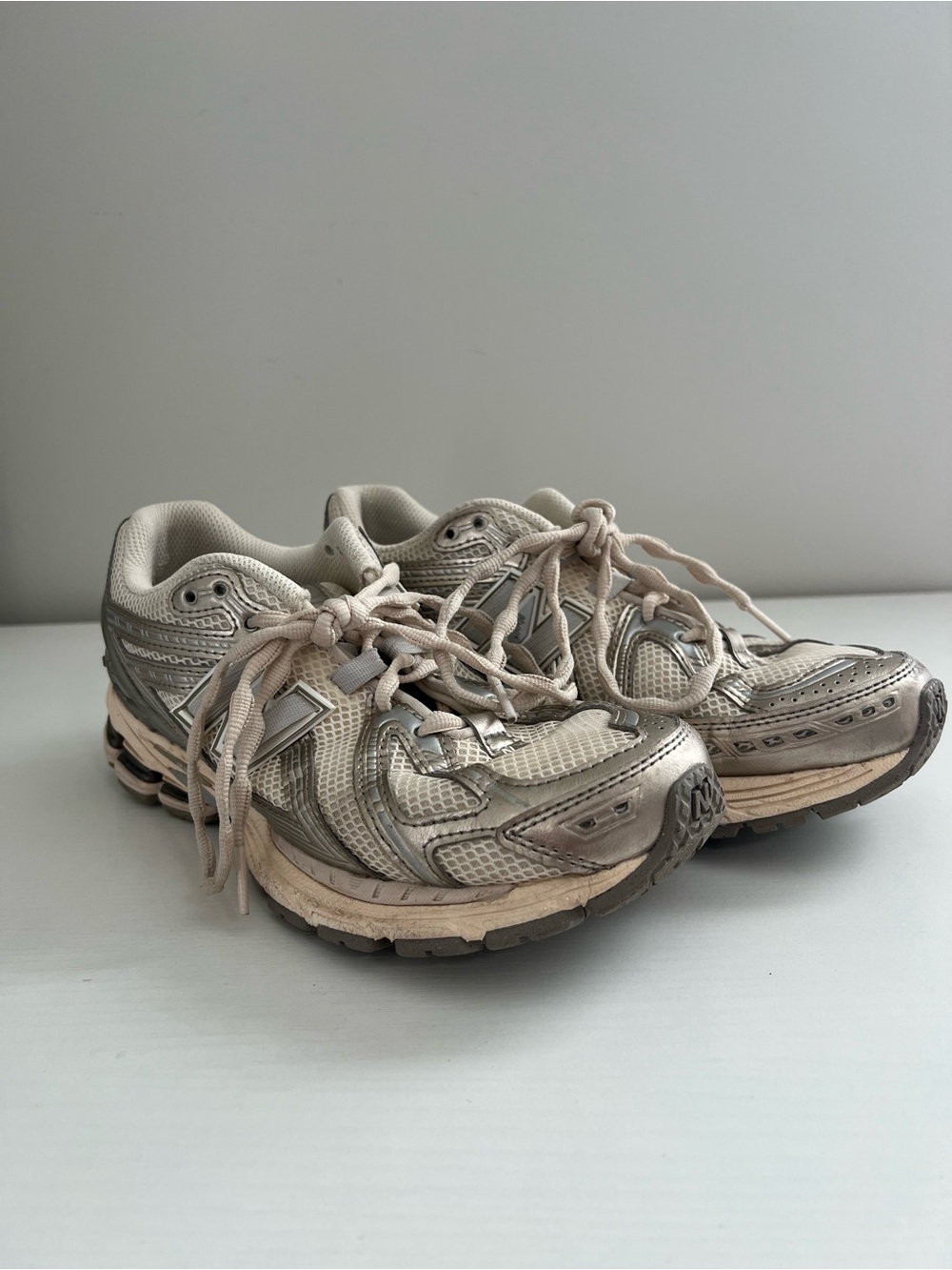New Balance Pre-Distressed 1906R Women's Silver Athletic Shoes